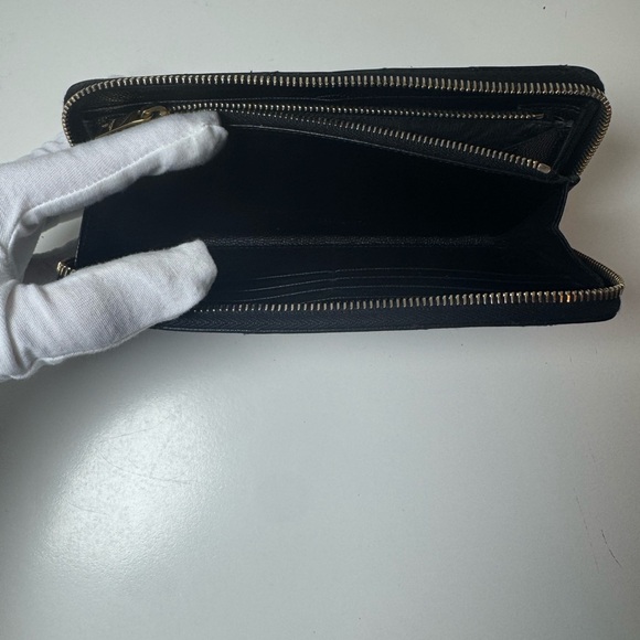 YSL Yves Saint Laurent Monogram Matelasse Leather Black Zip Long Wallet COA - Picture 9 of 12